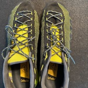 La Sportive approach/camp shoe